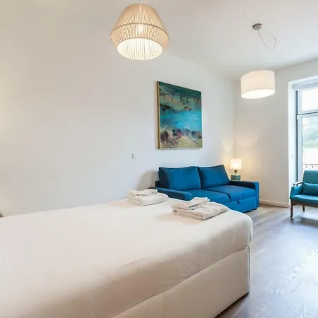 Flh Restauradores Modern Lisboa