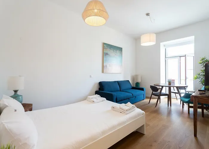 Flh Restauradores Modern Διαμέρισμα *