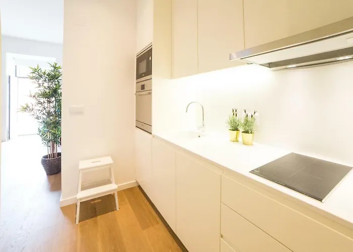 Flh Restauradores Modern Lisbon