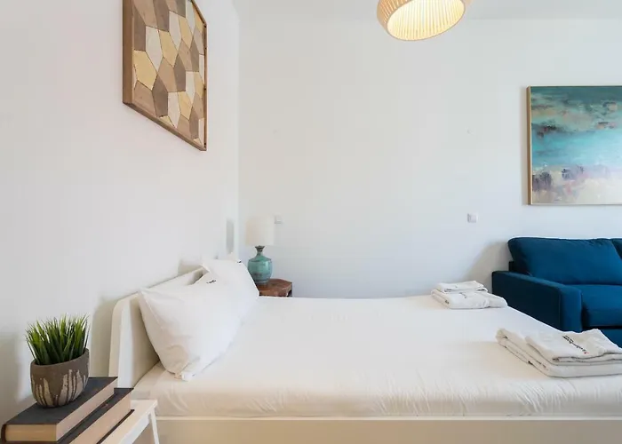 Flh Restauradores Modern * Lissabon